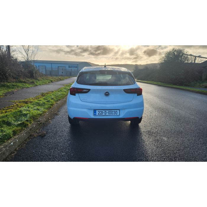 2022 Opel Astra Sport Van 122bhp